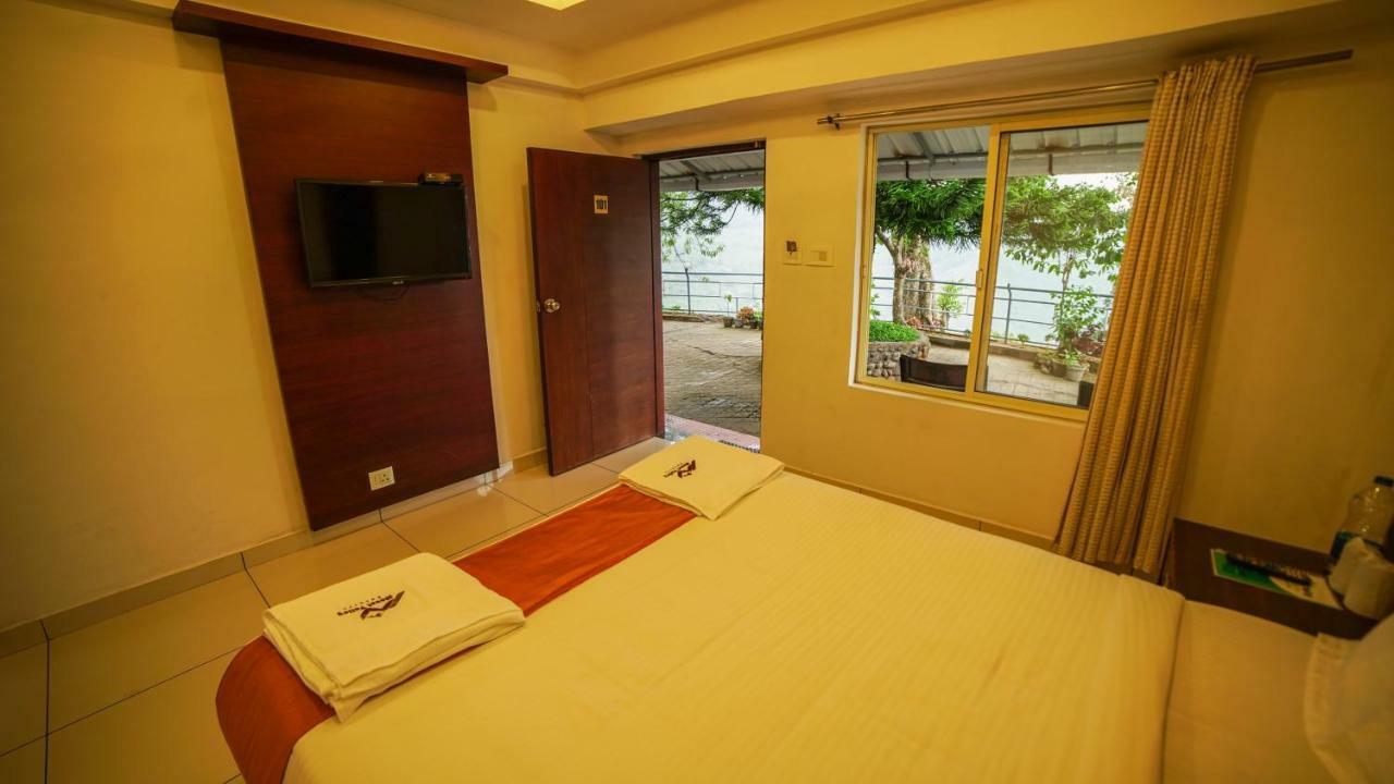Mount Valley Resort - A Secluded Getaway Munnar Esterno foto