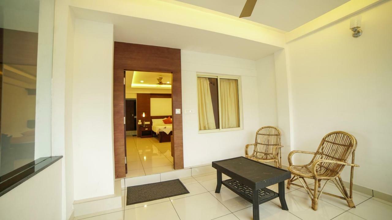 Mount Valley Resort - A Secluded Getaway Munnar Esterno foto